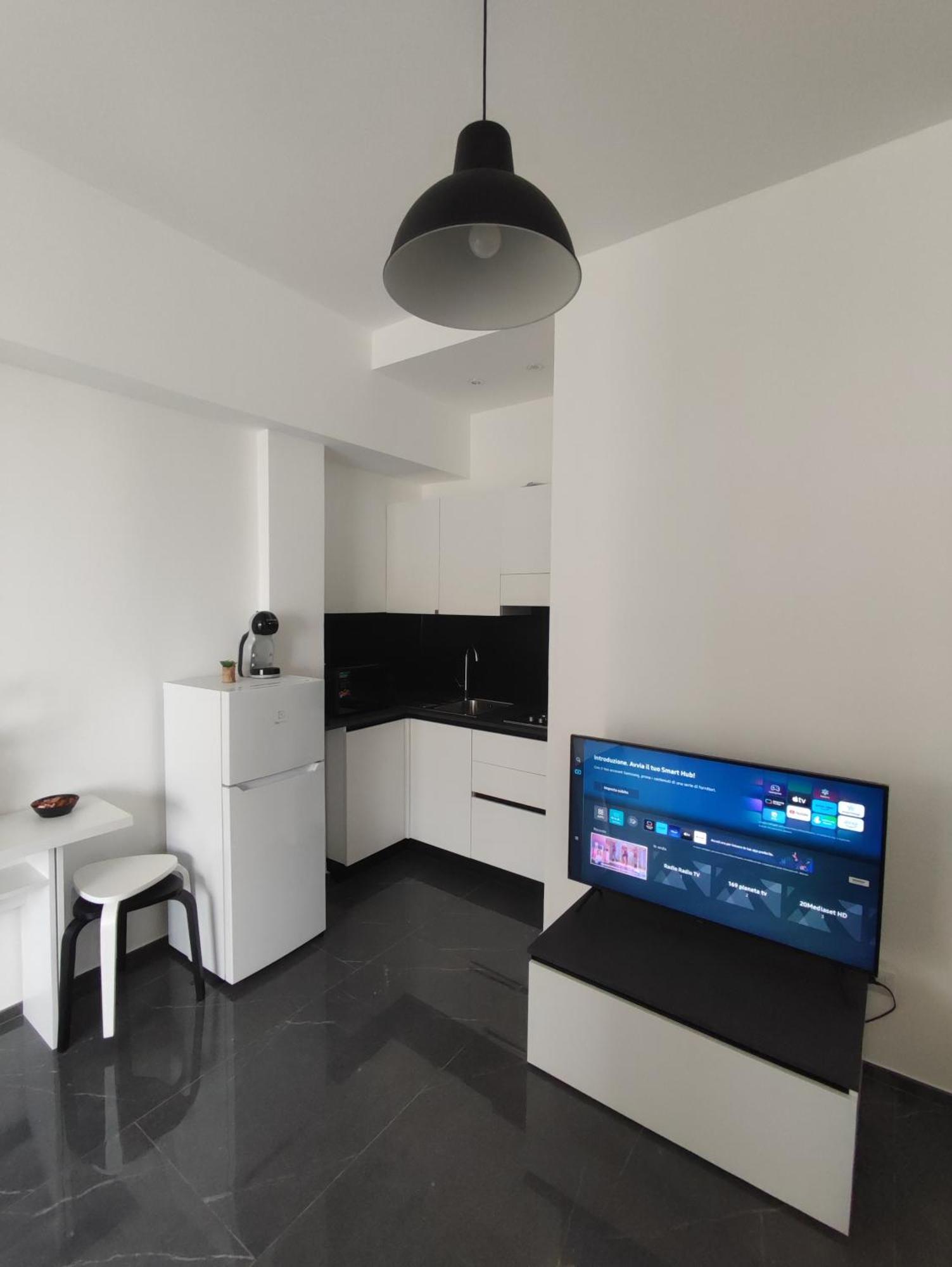 Oniria Suite - 100 Mt Dal Mare Terracina Exterior foto