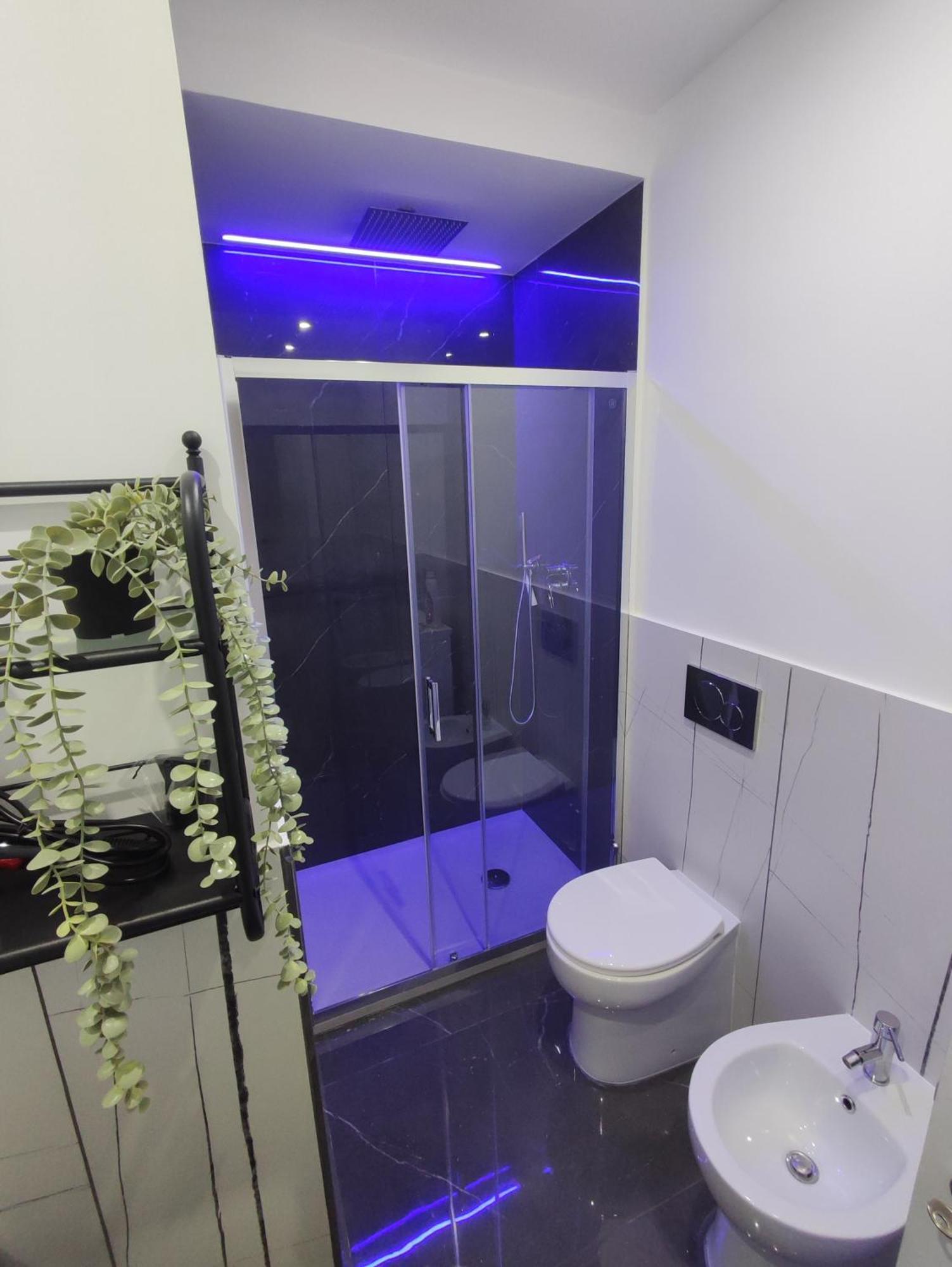 Oniria Suite - 100 Mt Dal Mare Terracina Exterior foto